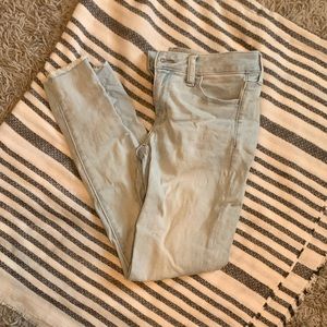 American Eagle Light Wash Jeggings Size 4